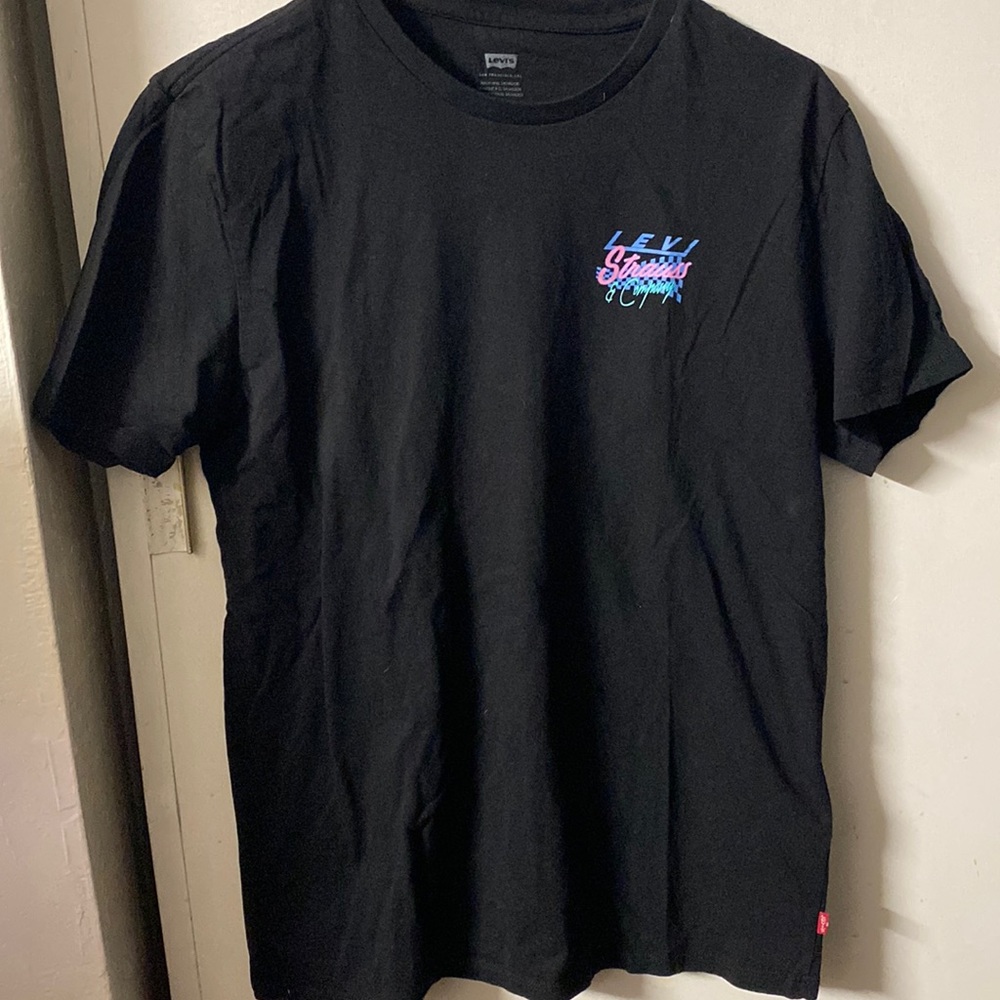 Levi’s shirt